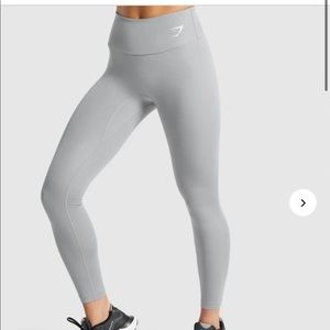 GYMSHARK leggings - light blue